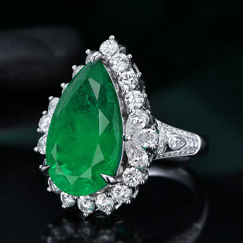 New European and American cross-border best-selling teardrop pear-shaped synthetic emerald live mouth engagement ring