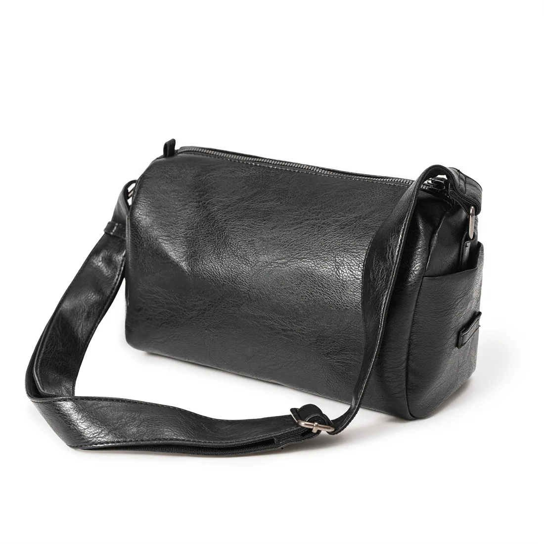 

New soft leather men's bag shoulder bag men's leather bag crossbody bag Korean version versatile casual bag small shoulder bag B