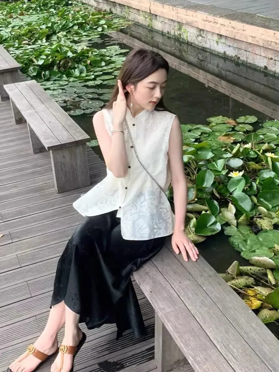 Nowa chińska odzież damska na lato 2025, modna warstwowa biała kamizelka, uniwersalna odzież wierzchnia z bawełny ze stójką...