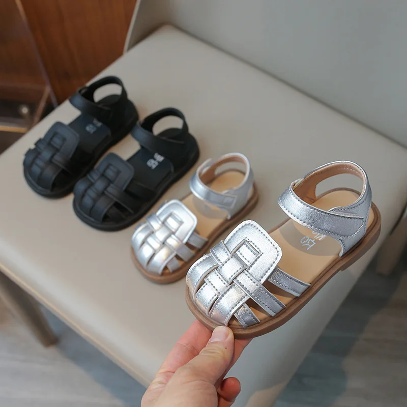 Round Toe Hollow Flat Bottom Beautiful Baby Girls Children Student Sandals Elegant Casual Summer Fashion Kids Comfortable Beach