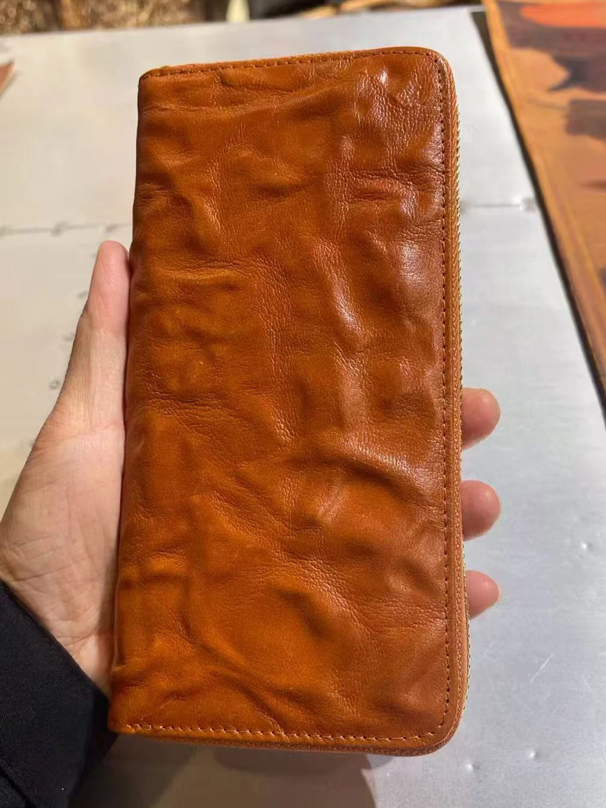 handmade-vintage-leather-wallet-top-layer-cowhide-folded-money-bag-long-genuine-leather-zipper-bag-handheld-pattern-unisex