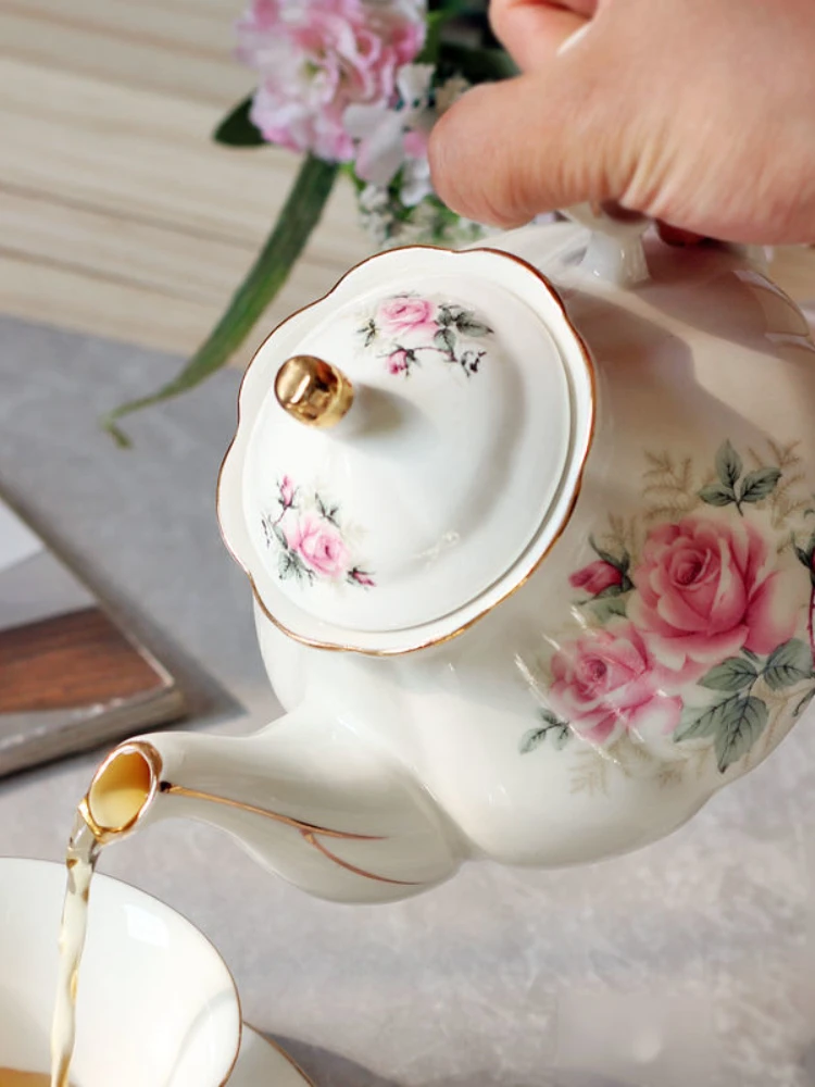 Noble Bone China Teapot 500ML Pink Camellia Coffee Pot Set Home High Grade Porcelain Kettle Jug Party Cafe Teaware Tea Pot Puer