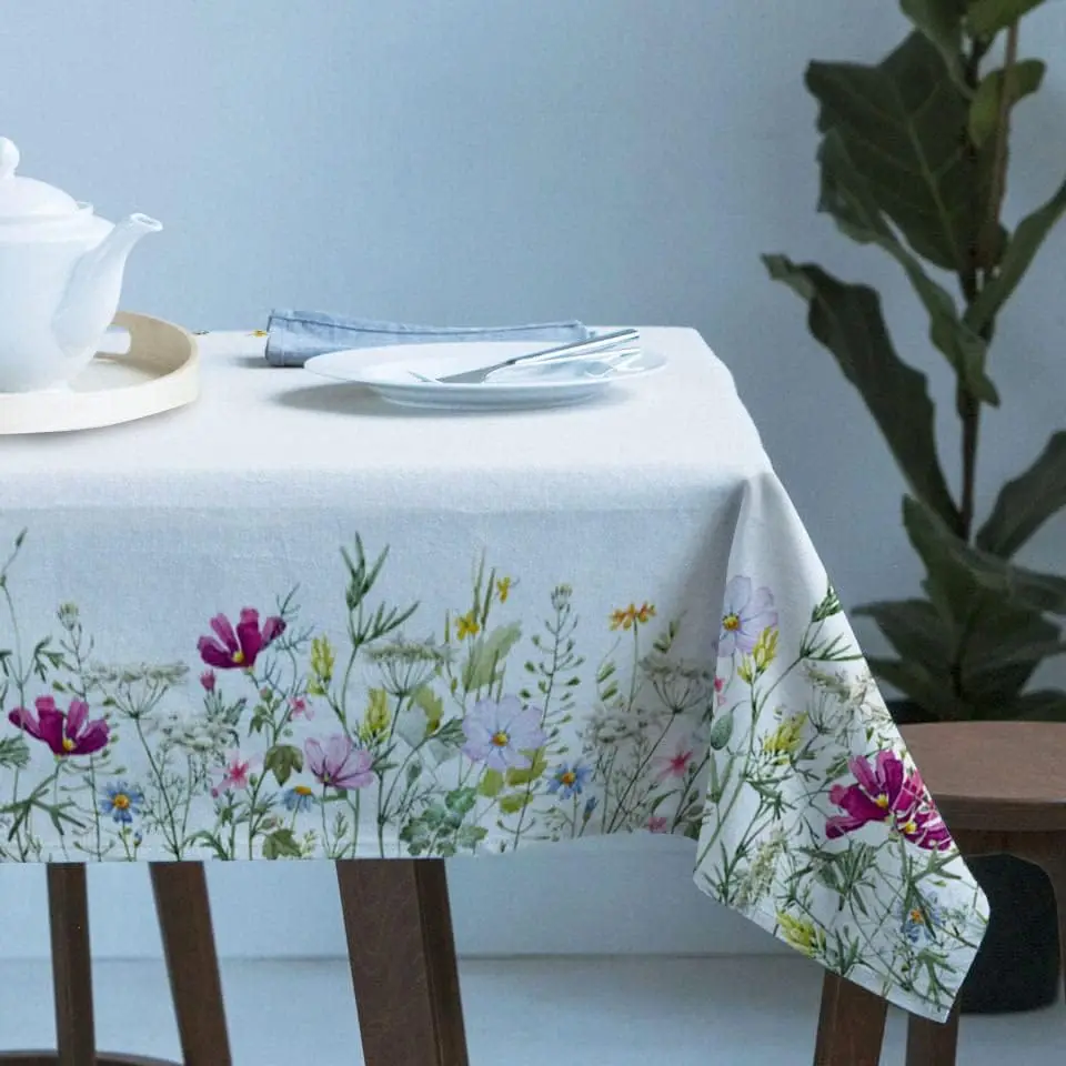 Spring Plant Wildflower Flower Rectangle Waterproof Tablecloth Party Decor Reusable Kitchen Dining Tablecloth Wedding Decoration