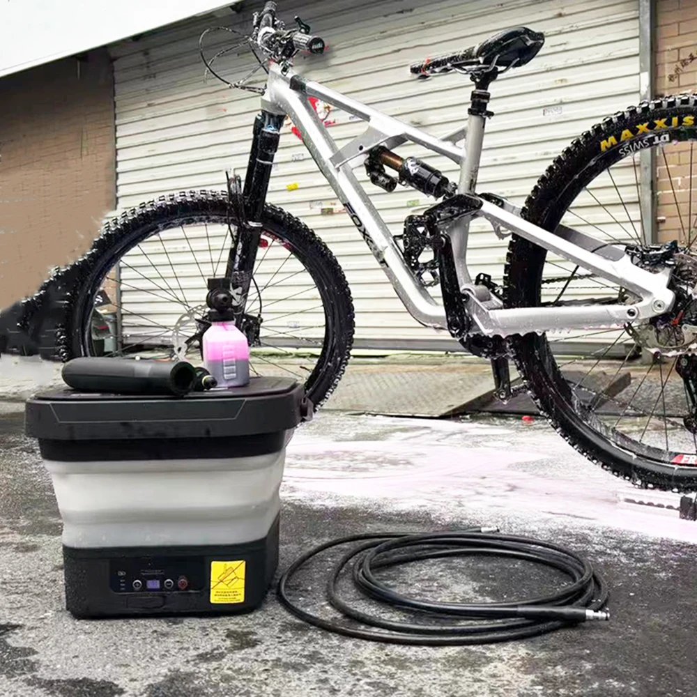 High-pressure cleaning machine 12 liters large capacity folding water tank USB charging for bicycle motorcycle cleaning