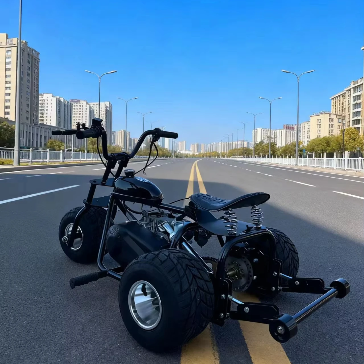 

Arrival Hot Sale Fuel Tricycle Push-Start Outdoor Drift Kart Vacuum Tire Road Racing Pedal Kart Adults Children