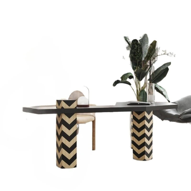 Simple solid wood design, home desk, light luxury modern, simple and advanced, design Internet celebrity writing desk