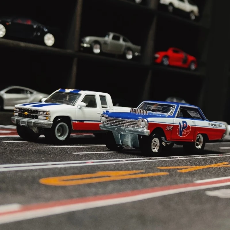 Original 2025 HotWheels 1/64 รถขนส่งทีมรุ่นFLF56 Nissan Skyline Chevrolet Mercedesจําลองสะสมรุ่น