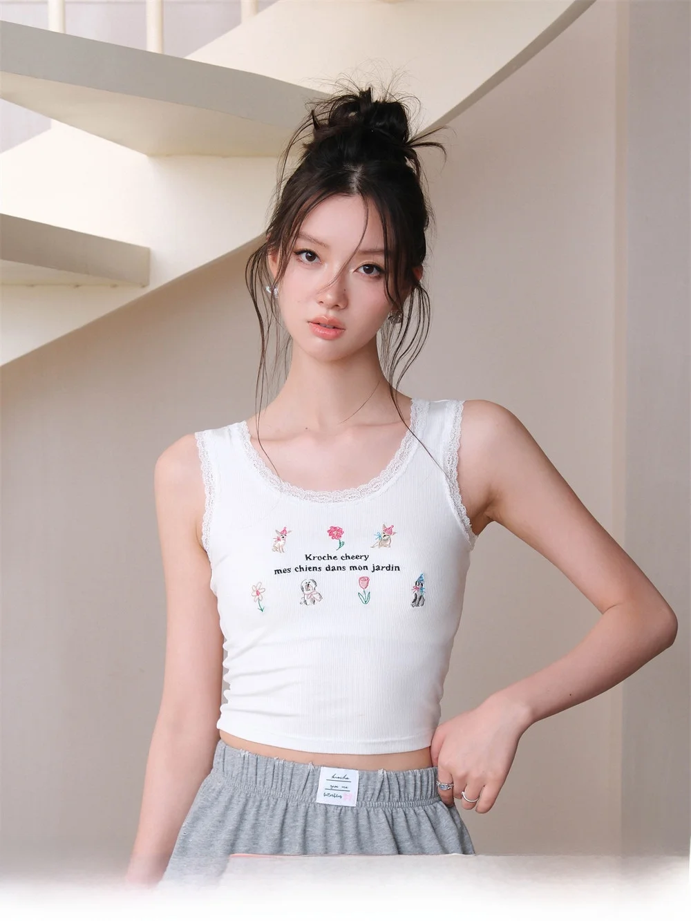 

Женский укороченный топ-жилет Kroche с вышивкой животных и цветов, модный, для ношения как нижний или верхний слой