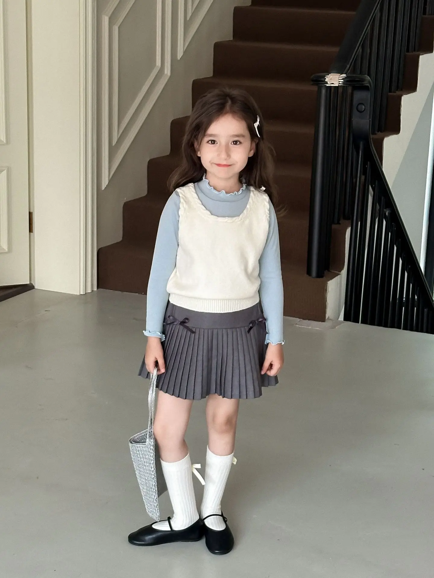 Pleated Skirt Girl Simple Autumn New Simplicity Versatile Children Bow High Waist Childrens Clothing Sweet 2024 Simple