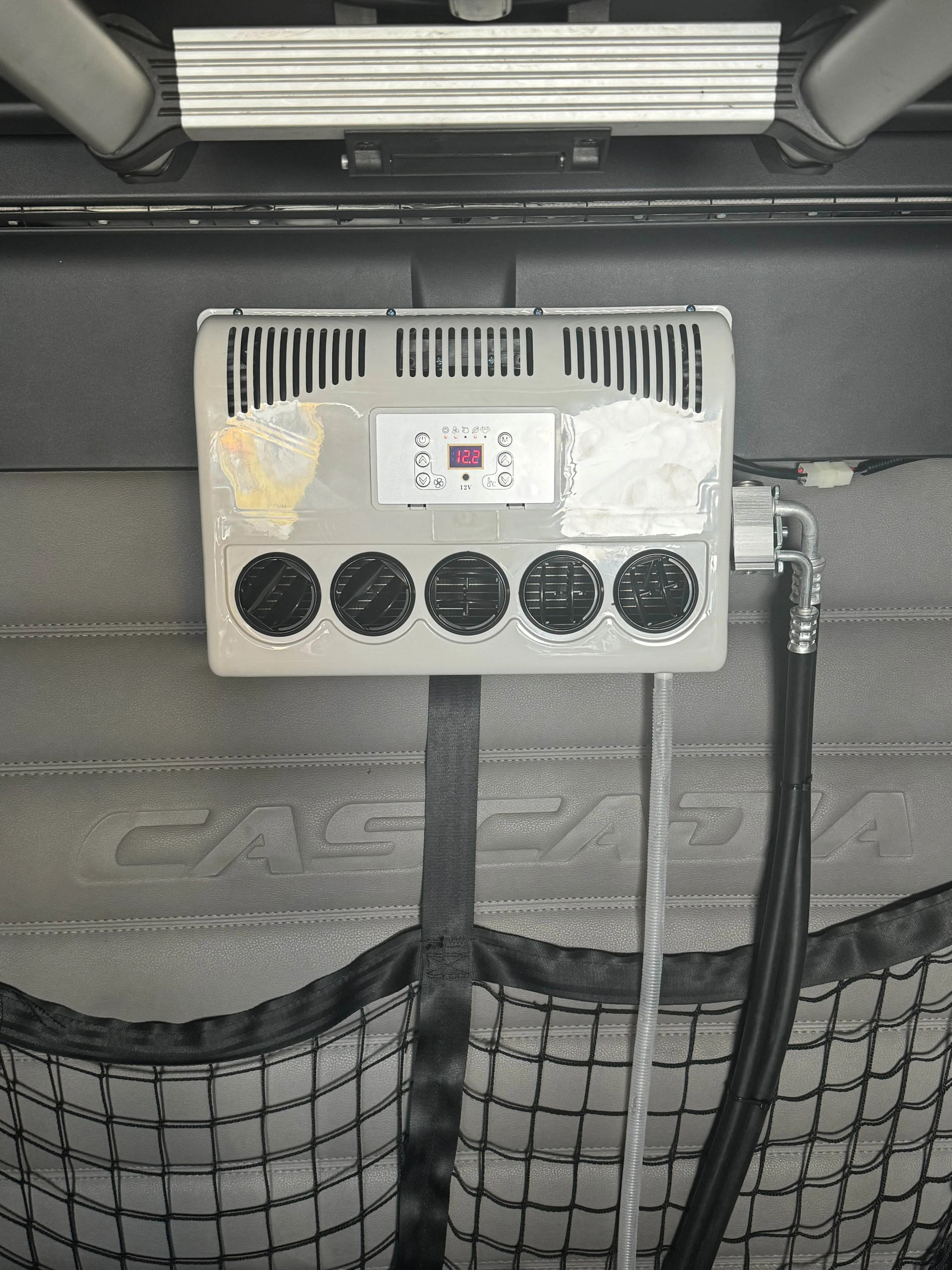 New DEFU 12V 24V Battery Powered Electric AC Split Air Conditioner for Cars Trucks Tractors with 2 Year Warranty view 6