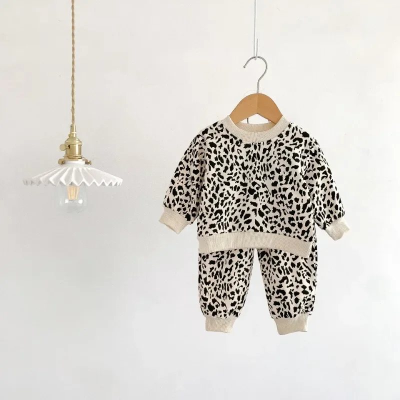 2023 Autumn Baby Boys Girls Clothing Toddler Casual Set Fashion Leopard Long-sleeved Suits T-Shirt Pants 2Pcs Sets Baby Clothes