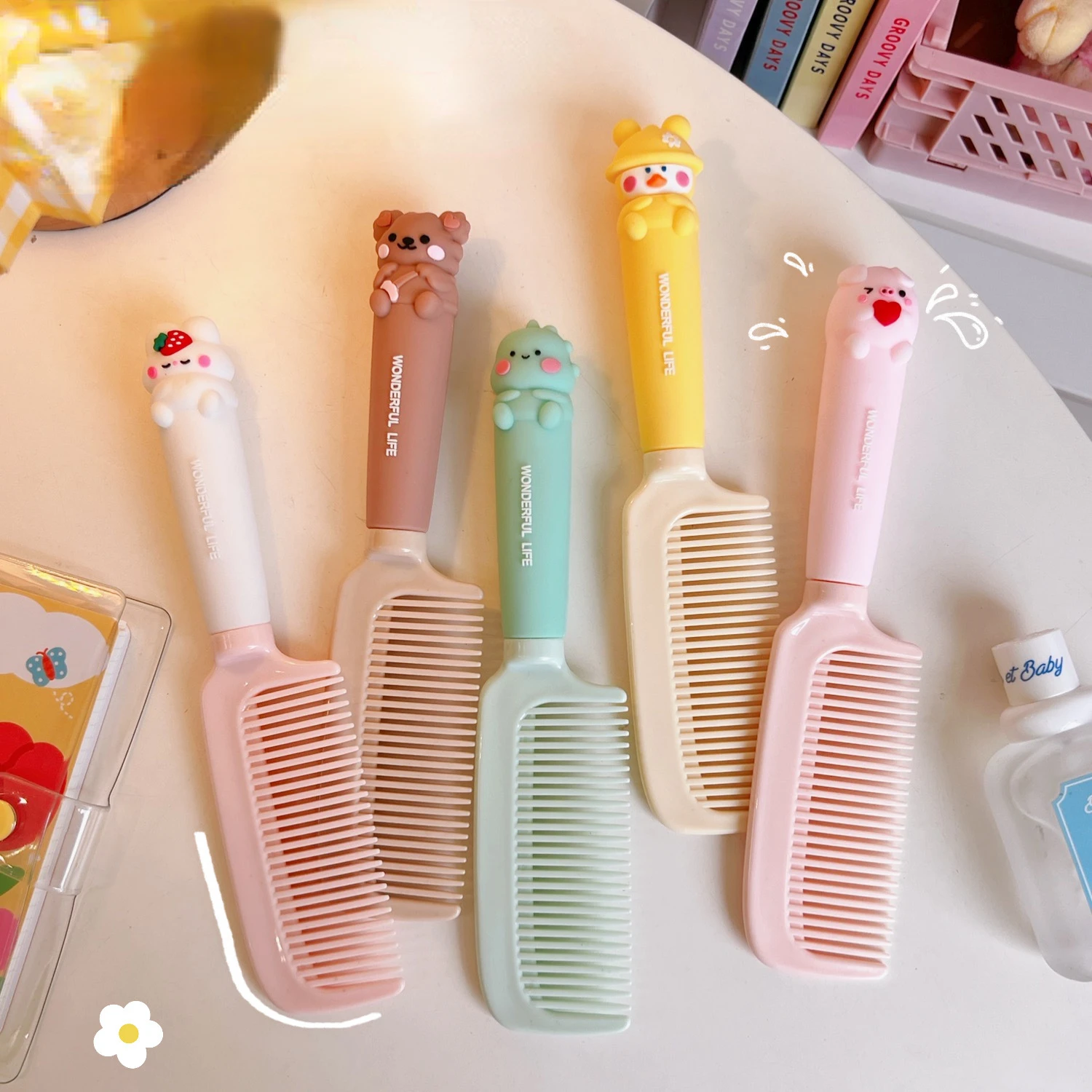 Cartoon Hairdressing Comb Women Students Hair Straightening Comb Girls Heart Cute Silicone Plastic Straight Hair Comb Wholesale