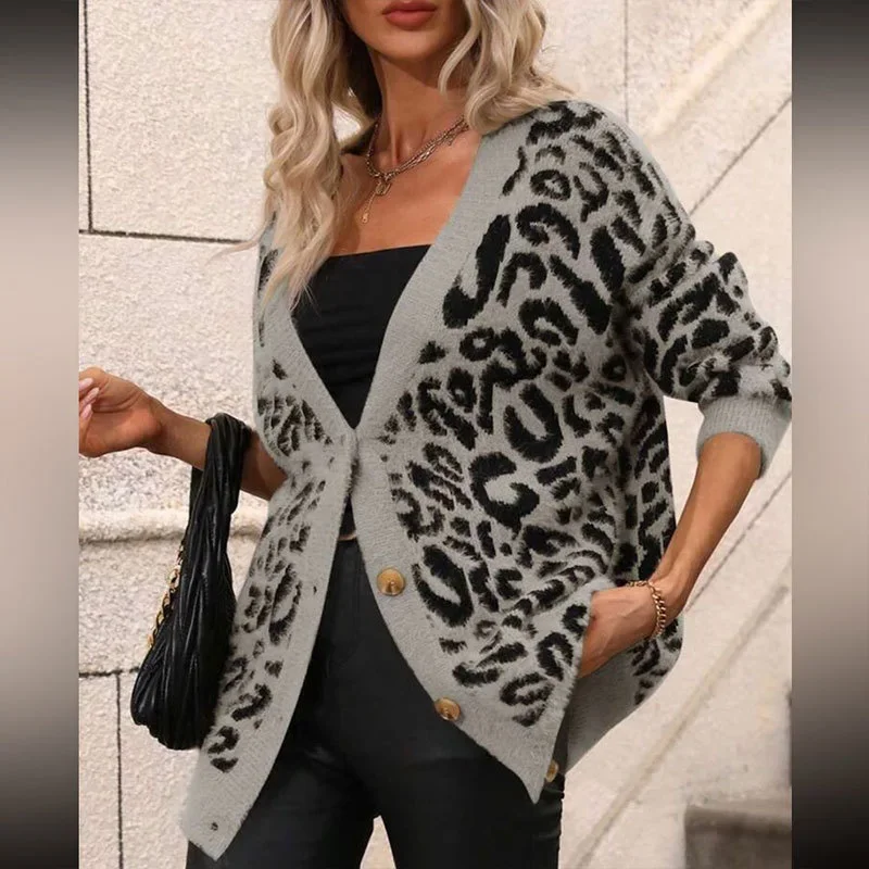

2025 Autumn Winter Women's Sweater Fashion Outerwear Plus Size Loose Knitted V-Neck Leopard Print Long Sleeve Open Cardigan