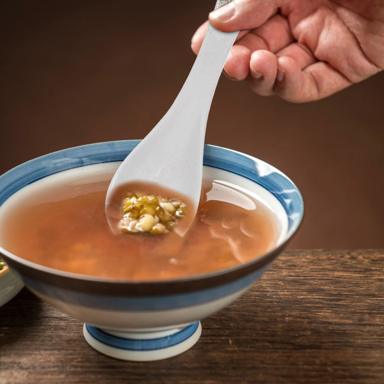 

4Pcs Retro Ceramic Dessert Spoons Vintage Design Soup Rice Tea Serving Elegant Tableware Tea Spoon Ceramic Chinese Soup Spoon