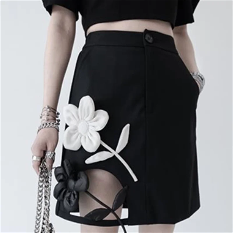 

Design black skirt women's 2022 summer new high waist stitching flower A-line skirt