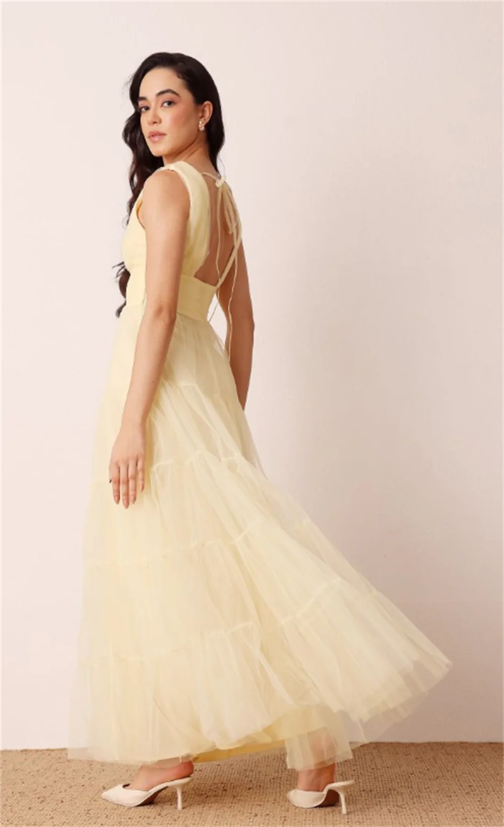 فساتين سهرة نسائية برقبة على شكل V بدون أكمام من التل على شكل حرف A فساتين لحضور الحفلات الموسيقية فساتين حفلات الكوكتيل الرسمية