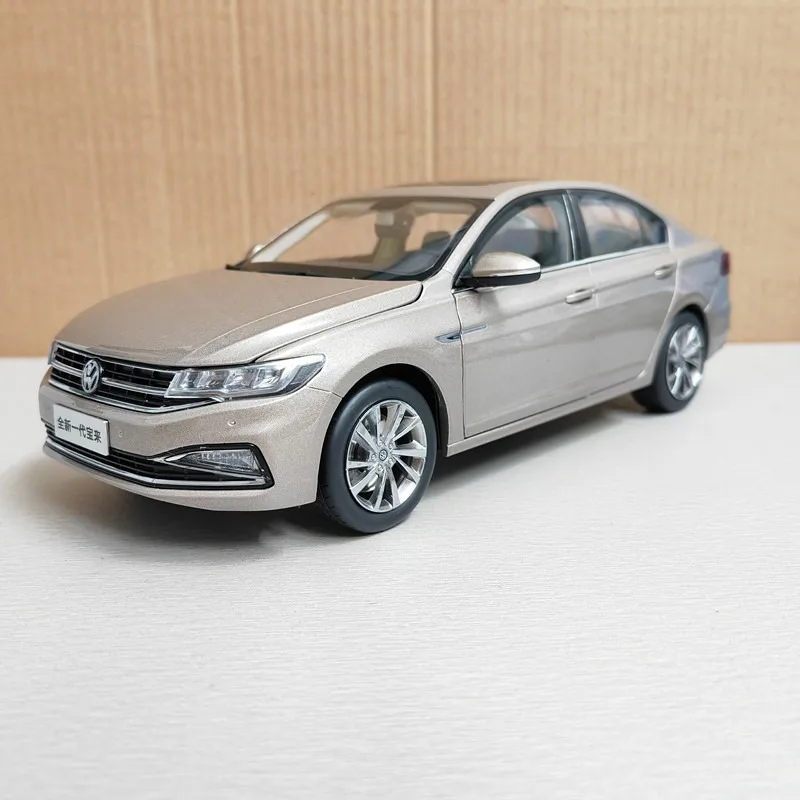 

1:18 Scale BORA 2019 Alloy Car Model Collection Vehicle Toy Ornaments