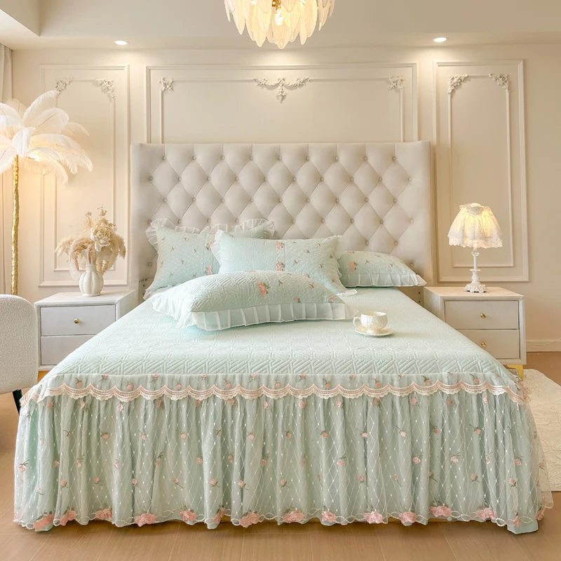 AIWINSURE-Stylish Quilted Bedspread, Queen King Size, with 2 Pillowcases, Soft Bed Cover, Lace Ruffles Bed Skirt Set, Non-slip