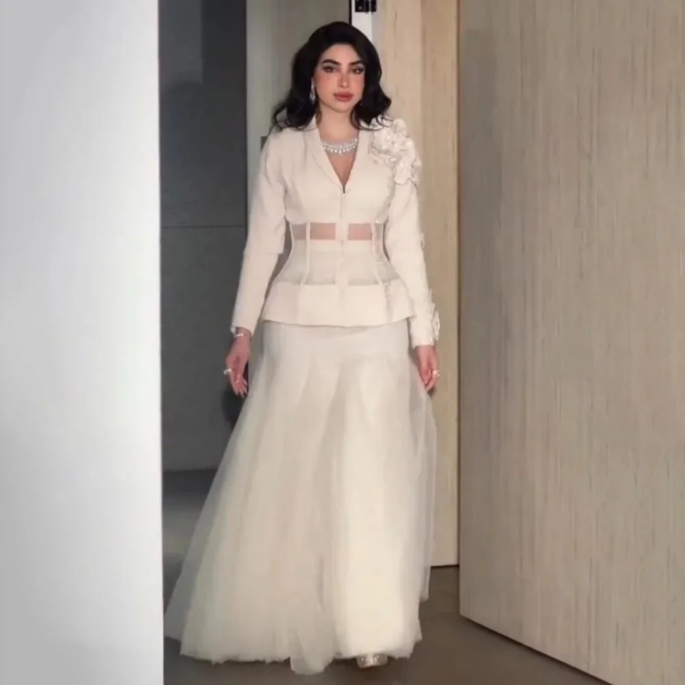 Fashionable Romanti… - image