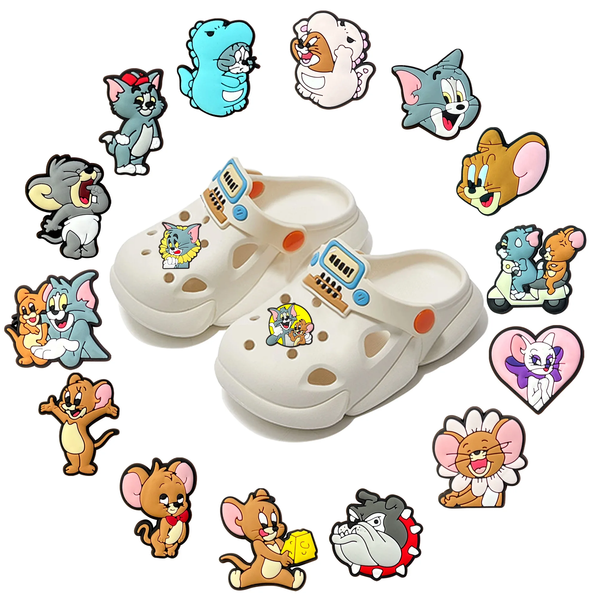 뜨거운 장난감 1/100PCS 만화 마우스 & 고양이 매력 액세서리 장식 PVC 클래식 방해 버클 어린이를위한 방수 파티 크리스마스 선물