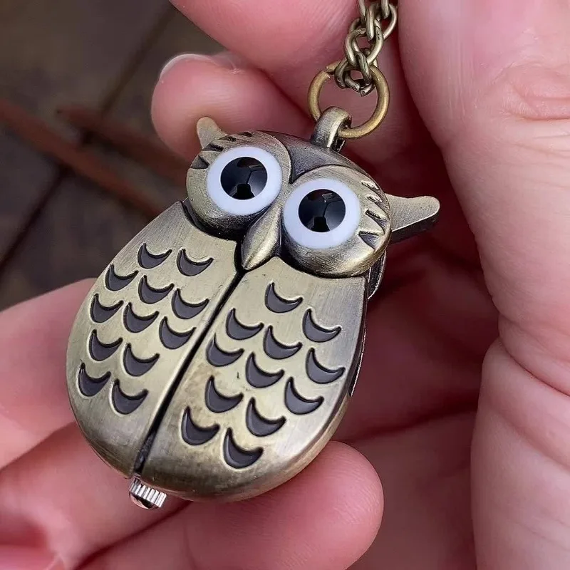 New Bronze Owl Creative Pocket Watch Retro Popular Display Quartz Pocket Watch Pendant Clock Men Women Chain Gift