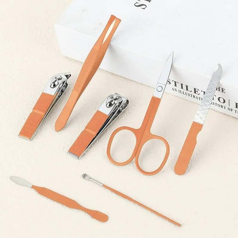 Kit de soins des ongles 7 pièces |   Ensemble de manucure en acier inoxydable avec pince à cuticules et outils pour ongles |   Mallette de beauté de voyage portable