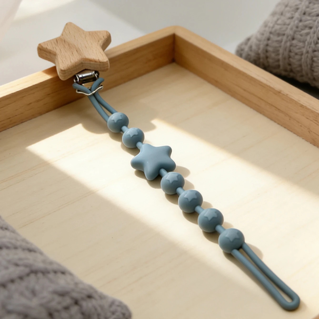 Five-Pointed Star Style Comfort Chain Pacifier Clips