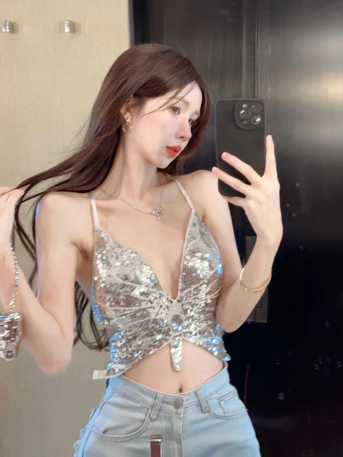 

Glisten Vest Suspended Tank Top Women's Style Light Luxury Sexy American Spicy Girl Pulling Bow Tie Sequin Short Sparkling Top