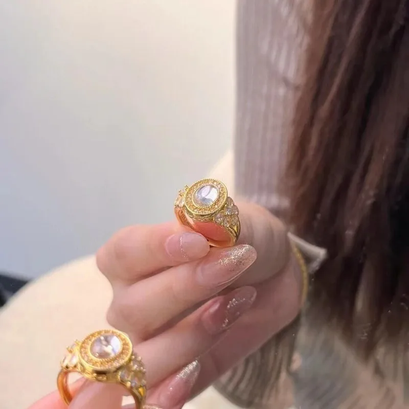 خاتم ضوء القمر الأبيض، مجوهرات متخصصة ومتعددة الاستخدامات، مزاج مجوهرات راقي رائع، مجوهرات فاخرة خفيفة، التنقل اليومي