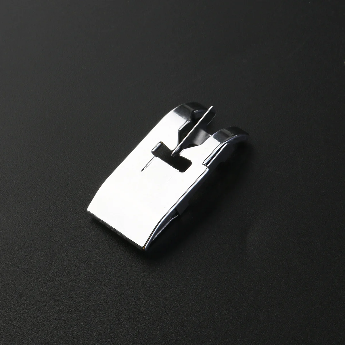 

Overcast Presser Foot Durable Hard Metal Fits All Low Shank Sewing Machines Easy Use Stitching Over Edges Neatly