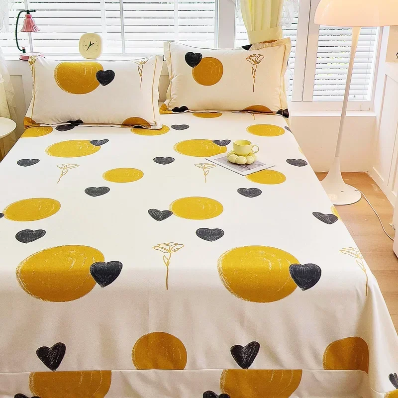 Cotton Circle Love Heart Printed Bed Sheet Gold Flower Decorative Thickened Bedsheet Skin-friendly Bedding with 2 Pillowcases