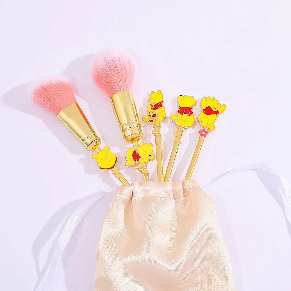 5-delige Winnie de Poon make-upborstelset Metallic textuur Cartoon make-uptools Geschikt voor verjaardagsfeestjes voor meisjes, kerstcadeau
