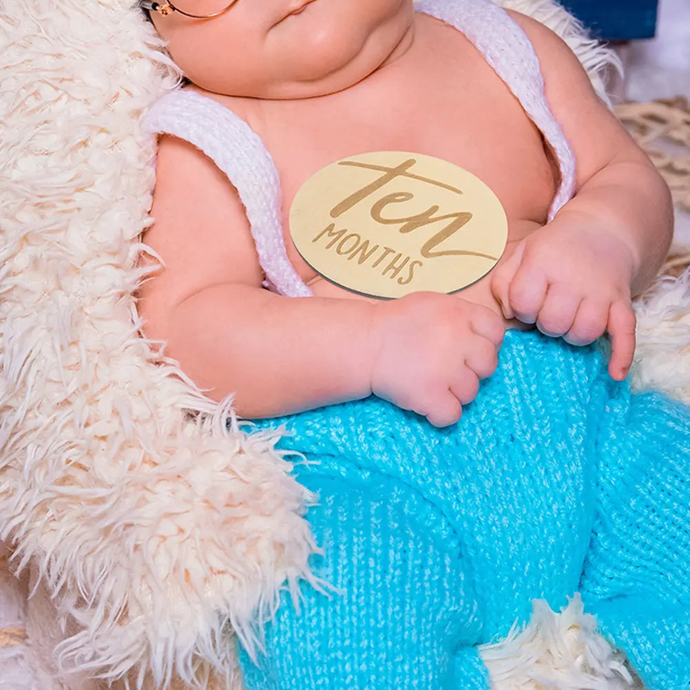 12枚入りベビーマンスリーマイルストーンカード-木製丸型マンスリーマイルストーンサイン-両面写真撮影用小道具-成長の瞬間を記録するため