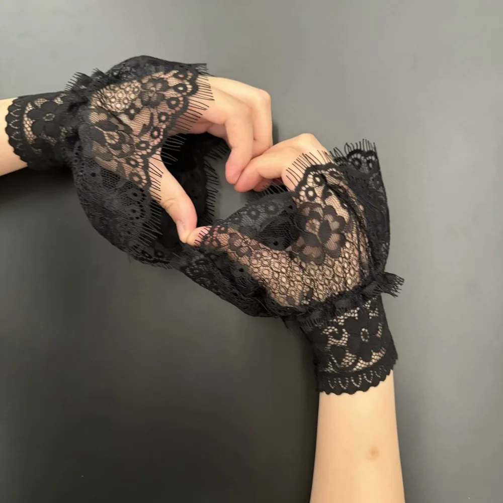 

1 Pair Lace Ruffles Fake Cuffs Multi Layer Pleated Flare Fake Sleeve Floral Pattern White Black Elbow Sleeve Cuff Universal Size