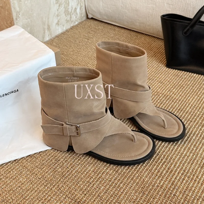 أحذية نسائية قصيرة أحذية الكاحل الارتفاع زيادة الأحذية النسائية الأحذية المسطحة، مشبك قصير على الصنادل الأحذية الأحذية النسائية الوجه يتخبط