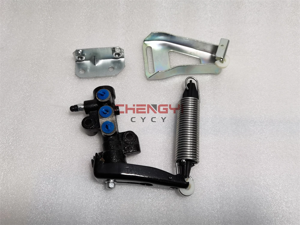 Load Sensing Valve Assembly Brake Distribution Valve For Pajero Montero V31W V33W V36W MB668326 ﻿