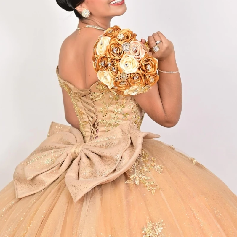 فساتين Quinceanera برتقالية لامعة قبالة الكتف مزينة بالخرز القوس المتدرج تول حفلة عيد ميلاد حلوة 16 فستان Vestidos 15 De #4