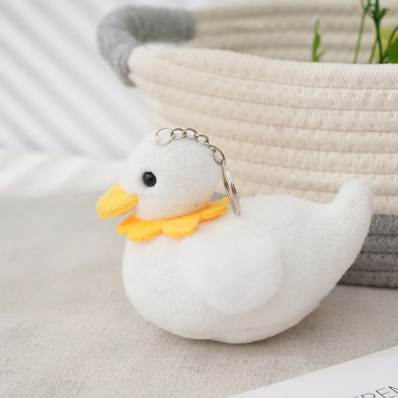 1 pçs 12cm bonito pato brinquedo de pelúcia chaveiro saco decorativo pingente boneca dos desenhos animados pato amarelo pelúcia boneca brinquedo presentes das crianças