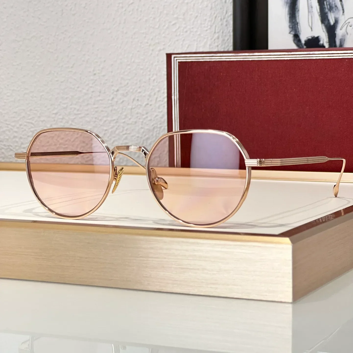 

Fashion FONTANA Sunglasses For Women and Men Style Anti-Ultraviolet Retro Plate Full Frame Special design Glasses Random Box