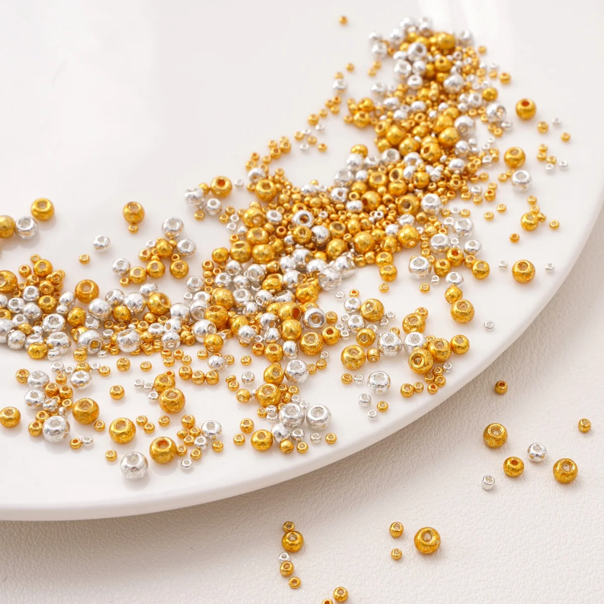 High Color Retention Glass Seed Beads 1.5‑4mm Gold Silver Color Loose Beads For DIY Bracelet Necklace Jewelry Making Accessories
