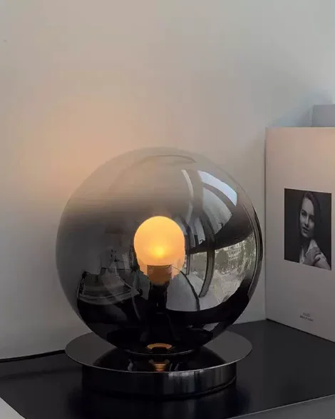 Art Deco Glass Planet Table Lamp High-end Minimalist Atmosphere Light for Bedroom Bedside Decor