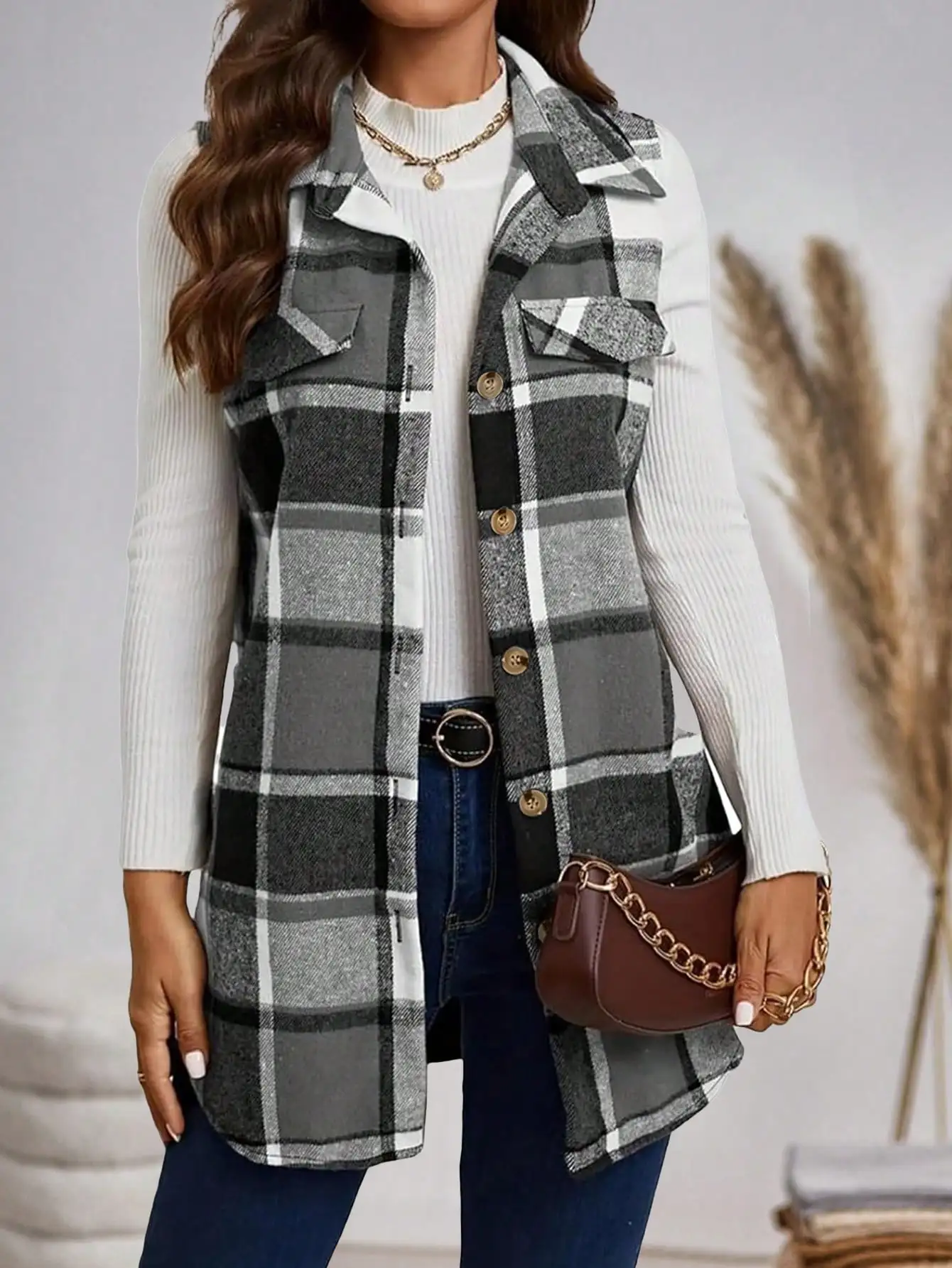 Women Plaid Sleeveless Vest Lapel Collar Button Down Chest Pockets Loose Mid Length 100% Polyester Knit Casual Waistcoat Jacket