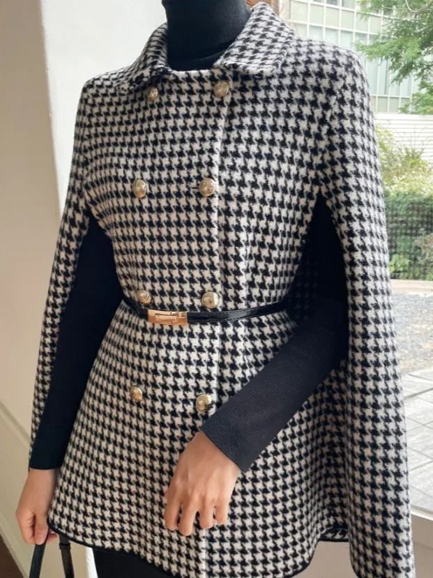 

Faionable Chic Woolen Cloak Coat with Belt Retro Plaid Design High-End Feudal Lady Sle Women's Winter Outerwear
