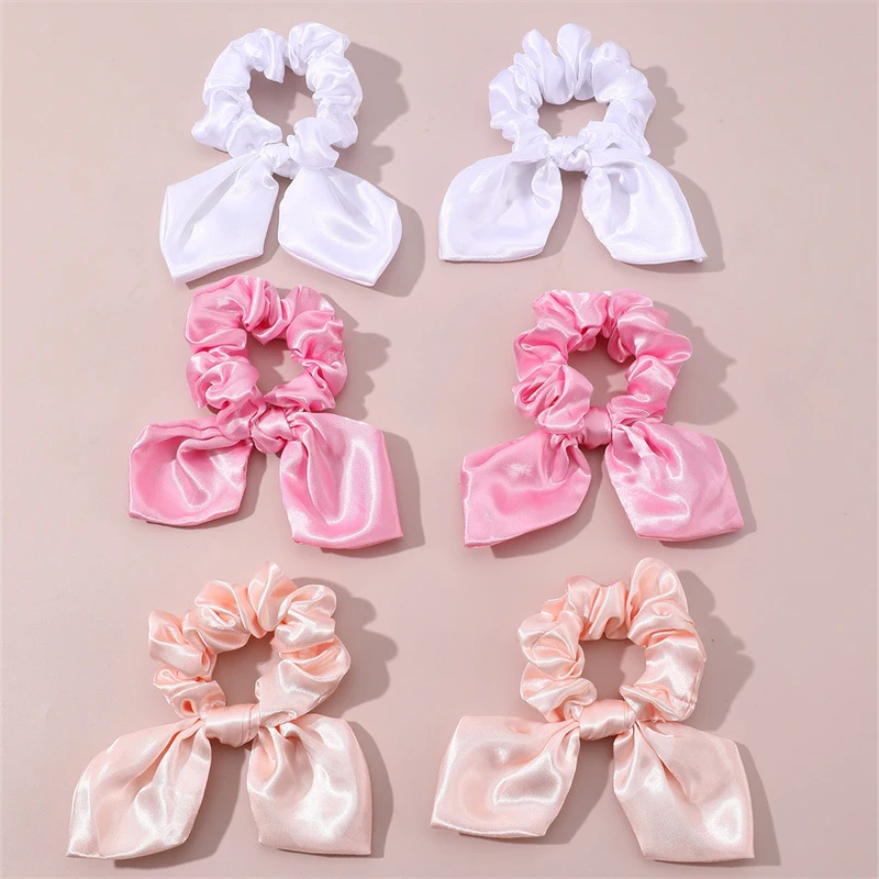 Lot de 6 chouchous à nœud Daily Chic – Tissu satiné lisse de couleur unie pour une queue de cheval facile et élégante.