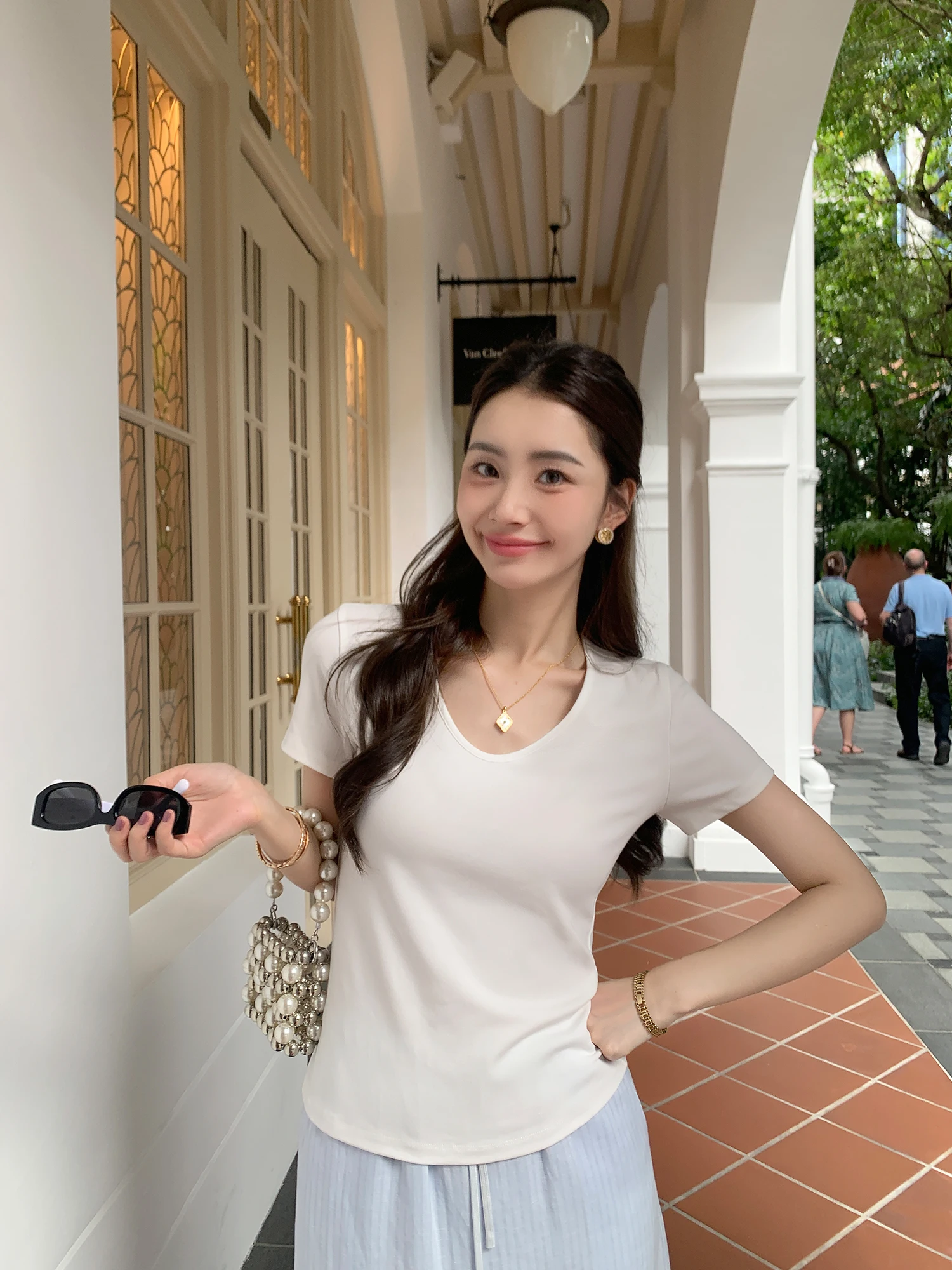 Pusumede Casual Basic V-Neck Short Sleeve T-Shirt Women Loose Fit Simple Short Length Top Polyester Cotton Spandex Blend