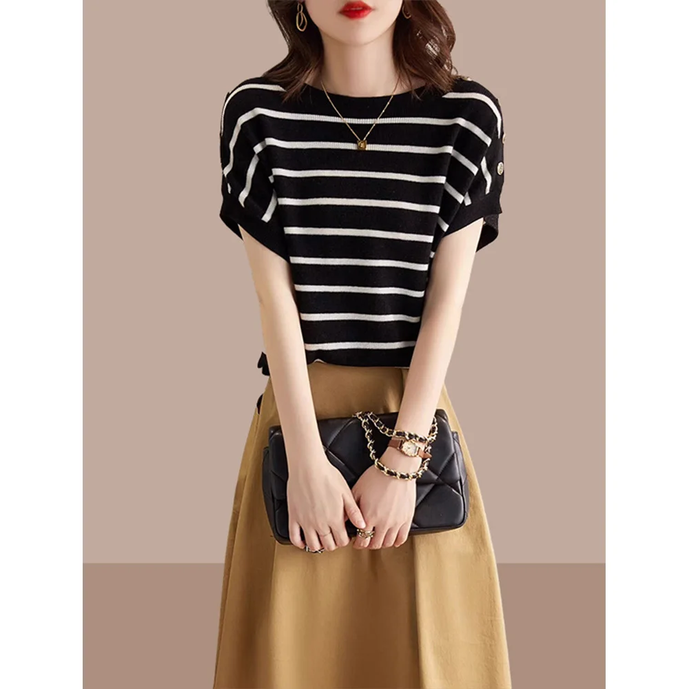 Fashion O-Neck Loose Button Knitwear Women New Summer Short Sleeve Striped T-Shirts Casual Vintage Korean Fashion Knitted Top