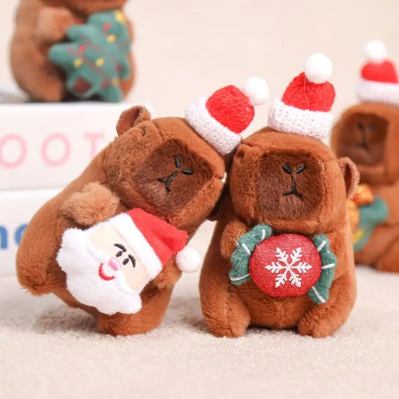 Cappello di Natale Capibara Peluche Portachiavi Ciondolo Morbido Peluche Bambola Giocattolo Zaino Decorazione Appesa Regalo di Natale di Capodanno