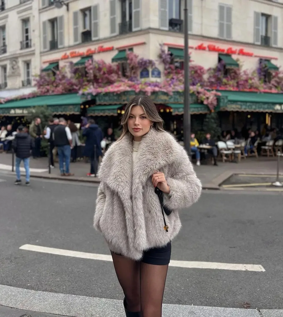 

KIDCRKJ 2025 Women's Winter Faux Fur Coat Autumn Winter Women Outerwear Jacket Thick Warm Artificial Fluffy Eco Woman Fur Coat