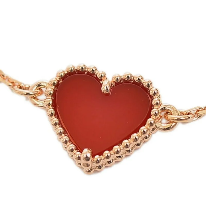 Pulsera de ágata roja en forma de corazón de plata de ley 925 con logotipo VAN: un símbolo perfecto de elegancia y suerte