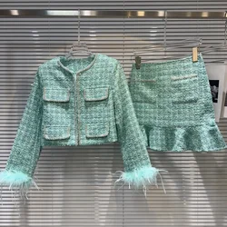 Shiny Green Sequined Plaids Tweed Jacket Diamonds 3D Feather Fur Cuff Sleeves Coarse Suits Coat + A-Line Ruffles Skirt 2Pcs Set